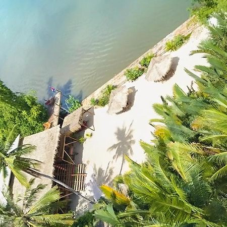 Sabay Beach Hotel Kampot Exterior photo