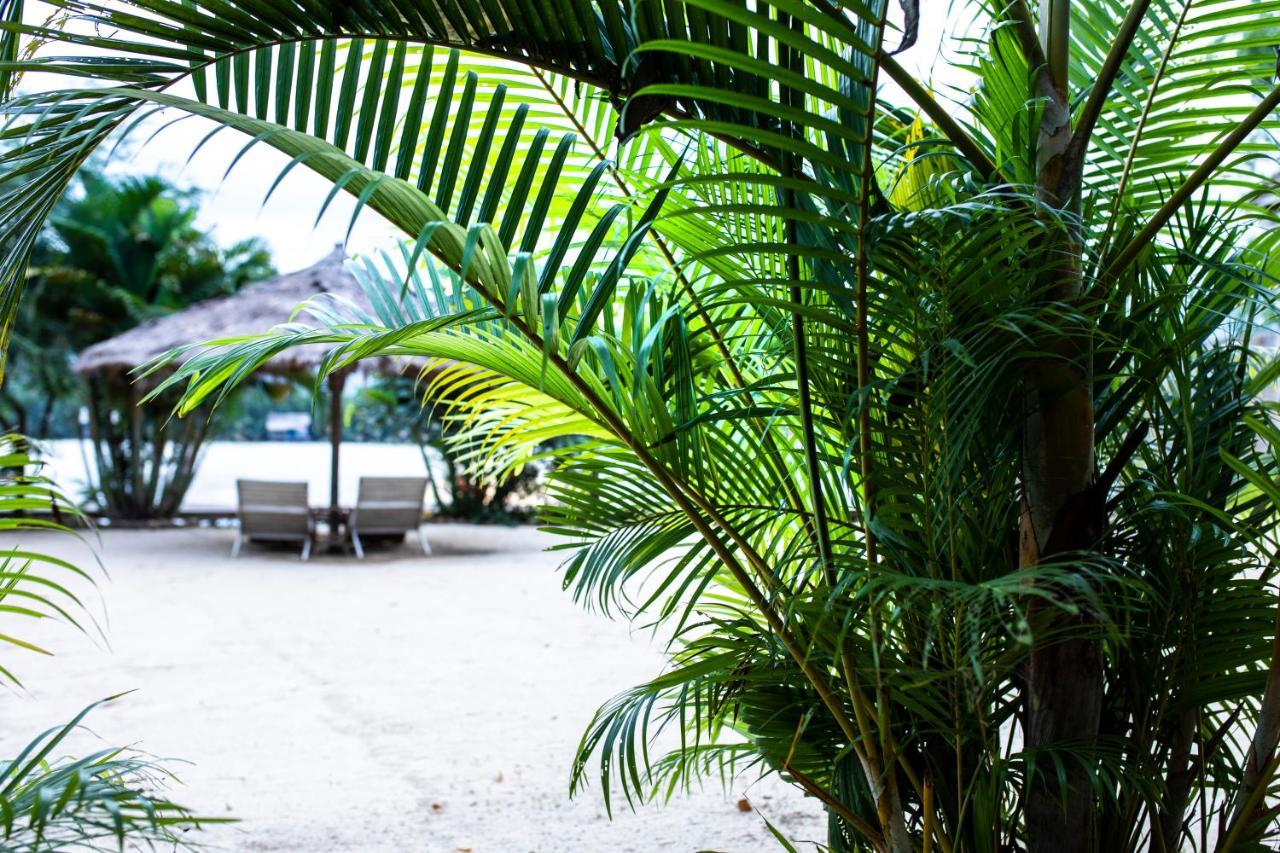 Sabay Beach Hotel Kampot Exterior photo