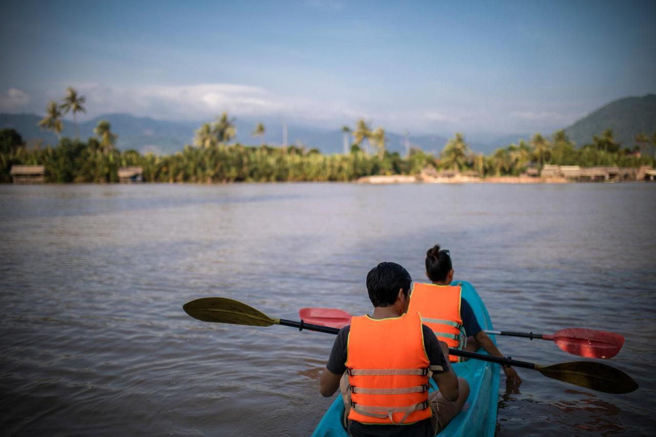 Sabay Beach Hotel Kampot Exterior photo